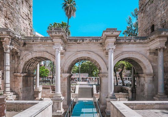 Porta di Adriano